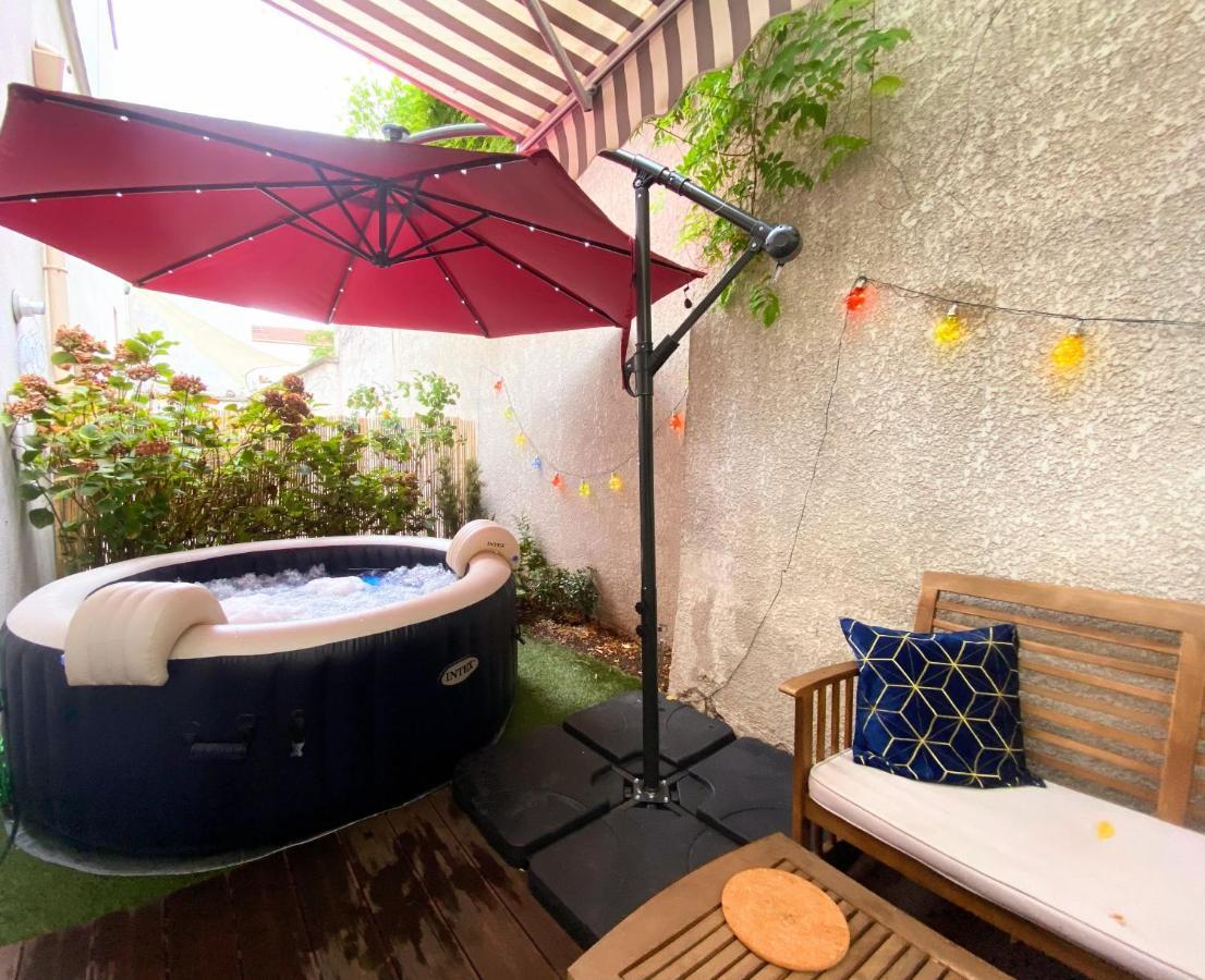 Magnifique Villa Avec Jacuzzi Au Pied Du Stade Saint-Denis  Exterior photo
